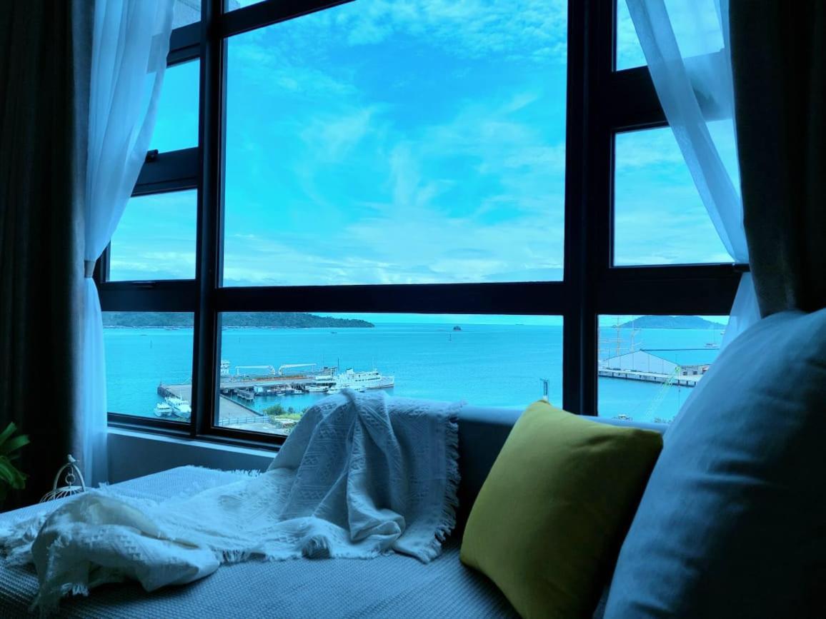 J'Stay Seaview Suite Jesselton Quay Kota Kinabalu Bagian luar foto