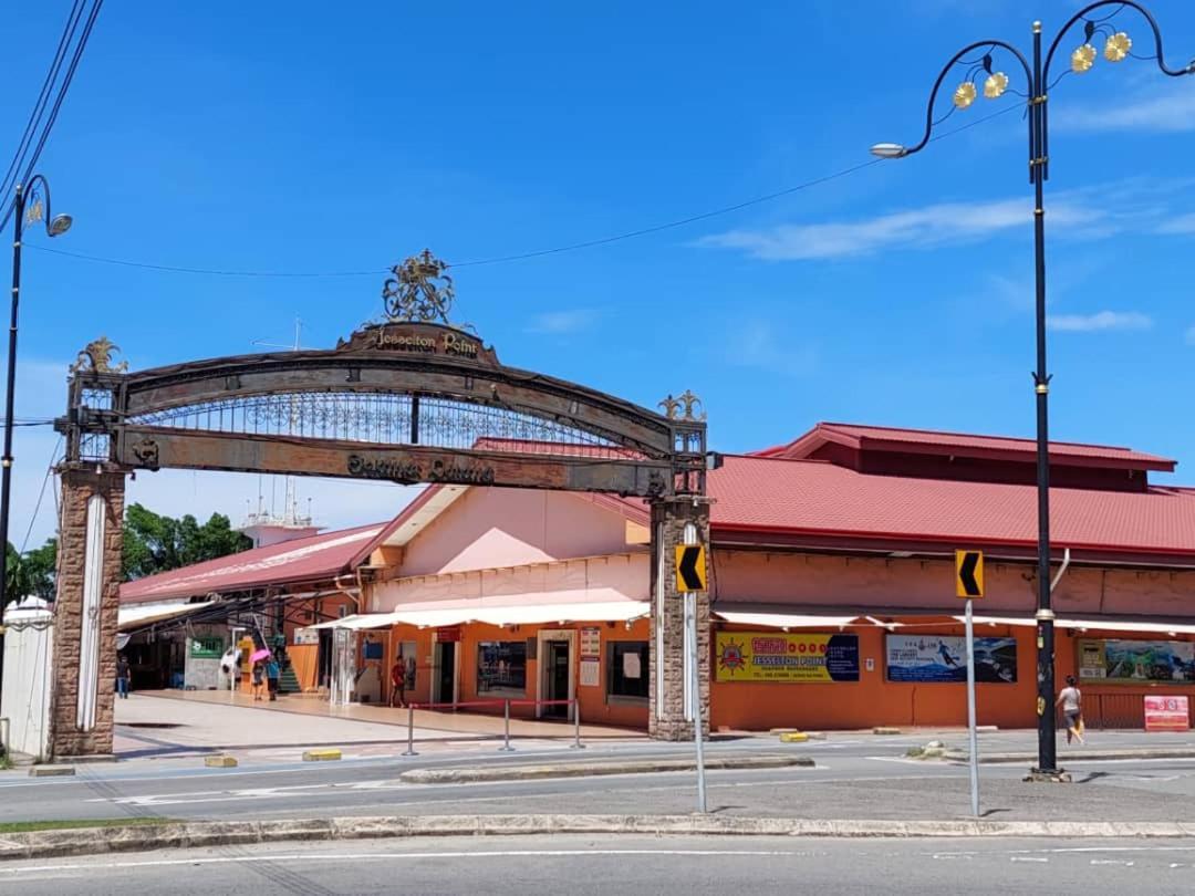 J'Stay Seaview Suite Jesselton Quay Kota Kinabalu Bagian luar foto