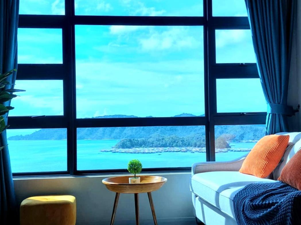 J'Stay Seaview Suite Jesselton Quay Kota Kinabalu Bagian luar foto